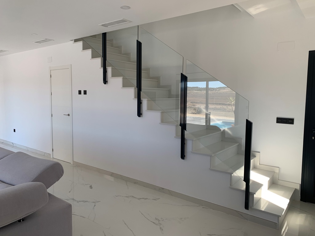 Villa i Pinoso, Alicante, Spanien 3 sovrum, 150 kvm. Nr. 89431