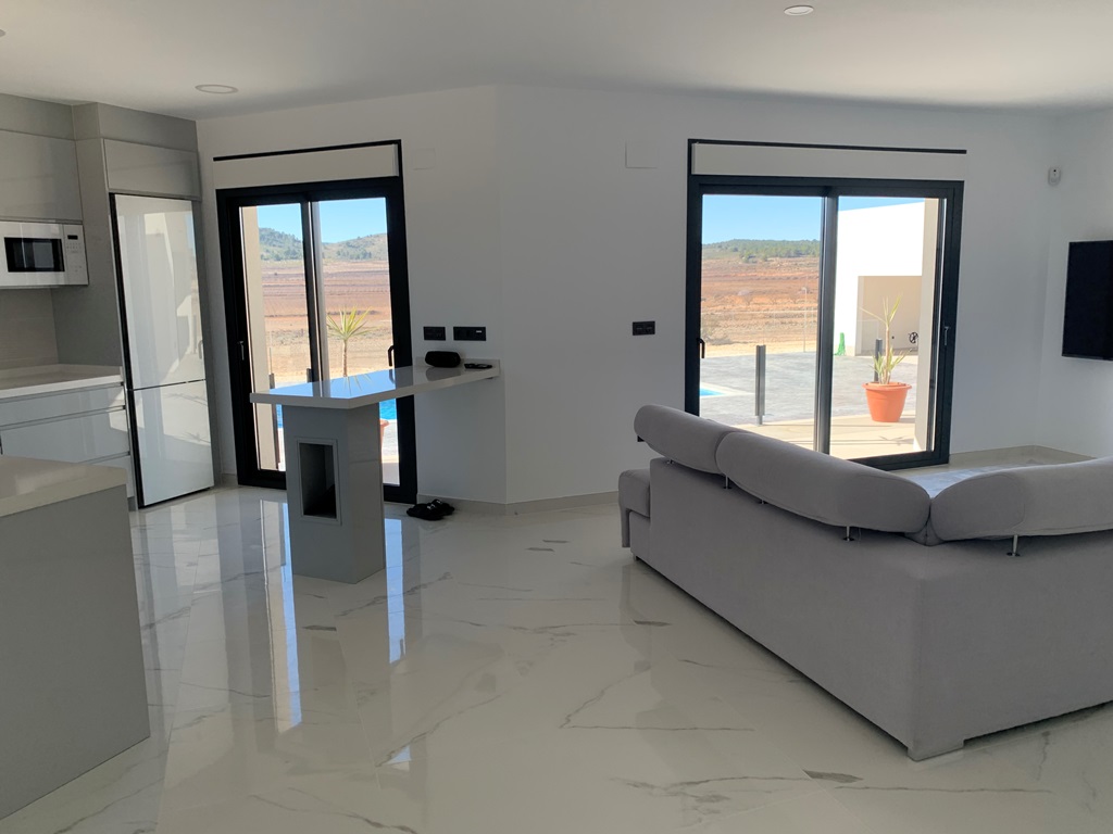 Villa i Pinoso, Alicante, Spanien 3 sovrum, 150 kvm. Nr. 89431