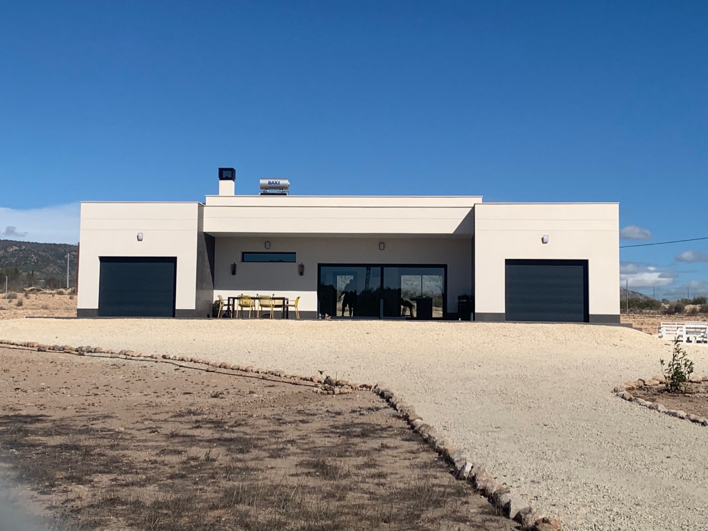Villa i Pinoso, Alicante, Spanien 3 sovrum, 150 kvm. Nr. 89431