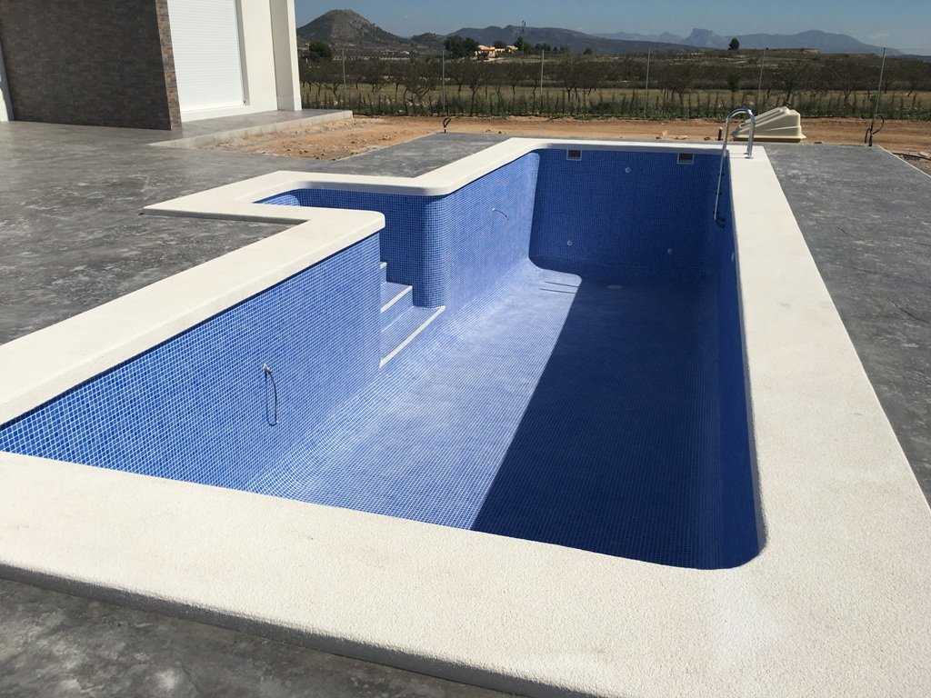 Villa i Pinoso, Alicante, Spanien 3 sovrum, 150 kvm. Nr. 89431