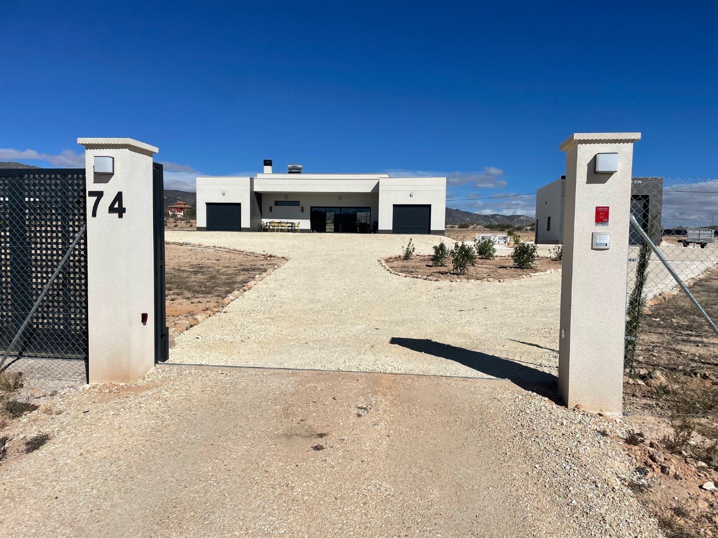 Villa i Pinoso, Alicante, Spanien 3 sovrum, 150 kvm. Nr. 89431