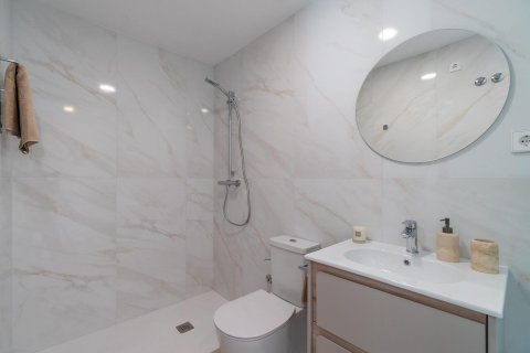Apartment for sale in Playa Flamenca II, Alicante, Spain 4 bedrooms, 119 sq.m. No. 112550 - photo 26