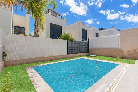 Villa zum Verkauf Alicante, Spanien 3 Schlafzimmer, 140 m2 Nr. 114451 - Foto 2