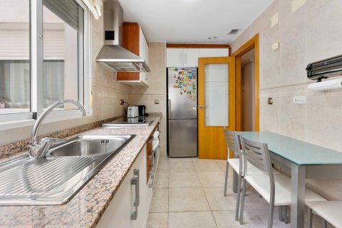 Apartment for sale Torrevieja, Alicante, Spain 3 bedrooms, 109 sq.m. No. 113850 - photo 5