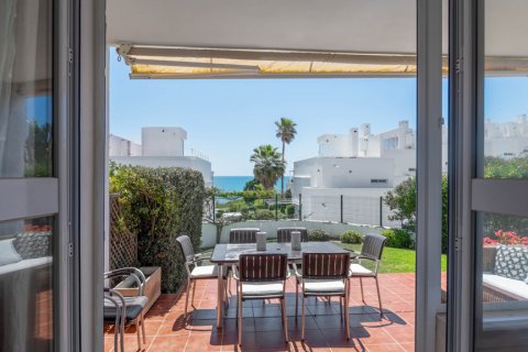 Casa in vendita Conil de la Frontera, Cadiz, Spagna 4 camere da letto, 270 mq. N° 113425 - foto 2