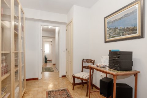 Apartamento en venta Sevilla, España 3 dormitorios, 97 m2 No. 113417 - foto 3