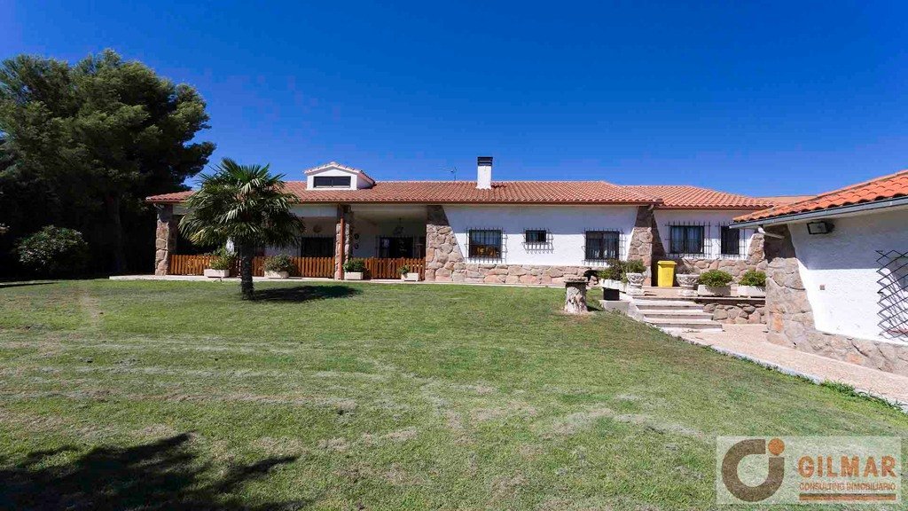 Villa à Madrid, Espagne 11 chambres, 685 m2 No. 105675