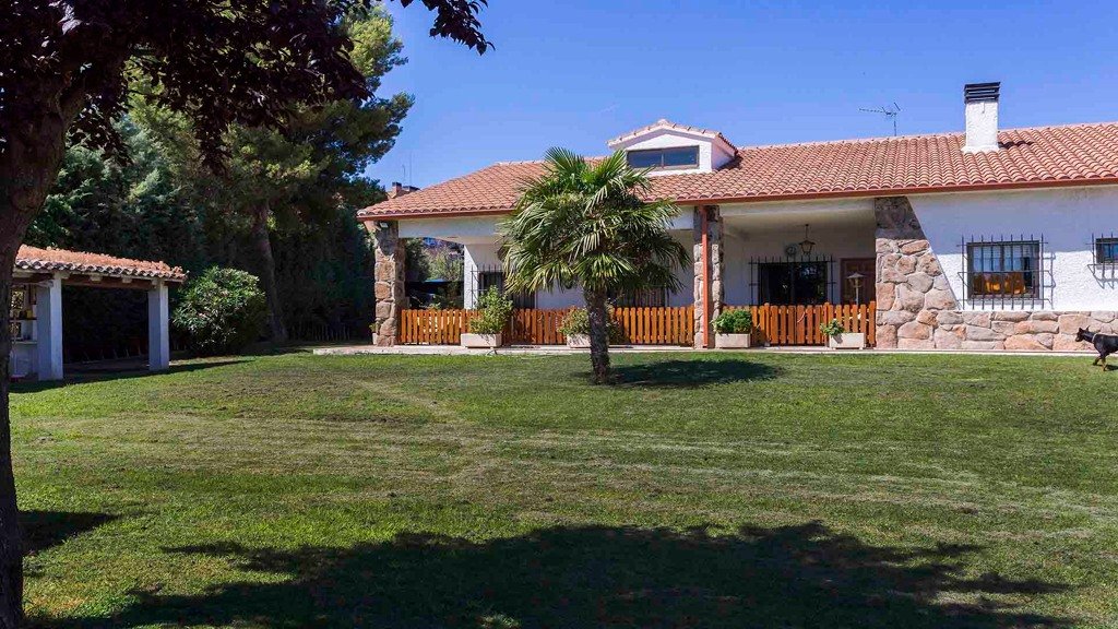 Villa à Madrid, Espagne 11 chambres, 685 m2 No. 105675