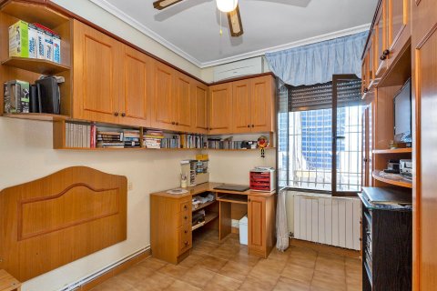 Villa zum Verkauf Torrevieja, Alicante, Spanien 4 Schlafzimmer,  Nr. 113933 - Foto 24