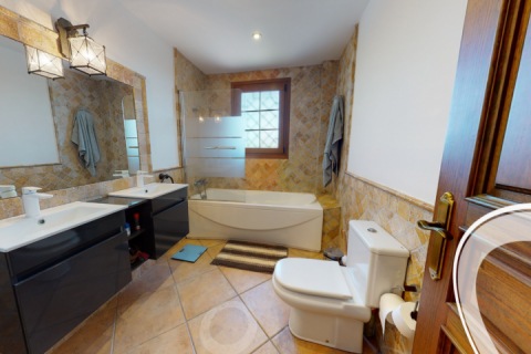 Villa en venta Elche, Alicante, España 6 dormitorios, 500 m2 No. 115023 - foto 22