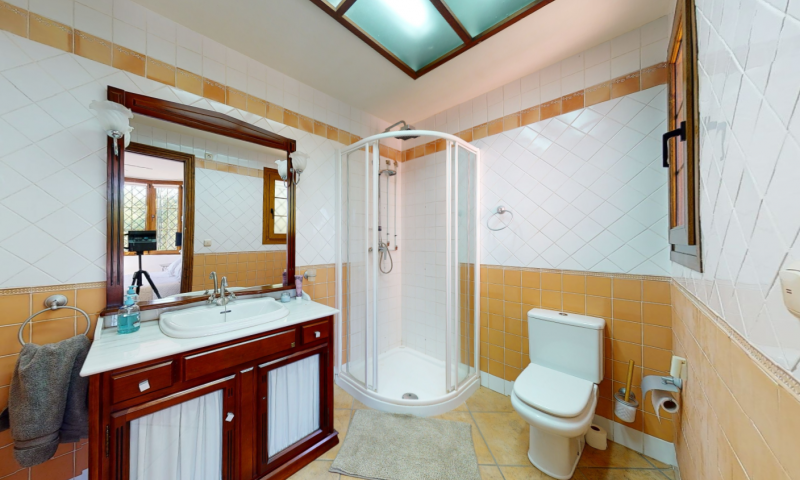 Villa i Elche, Alicante, Spanien 6 sovrum, 500 kvm. Nr. 115023