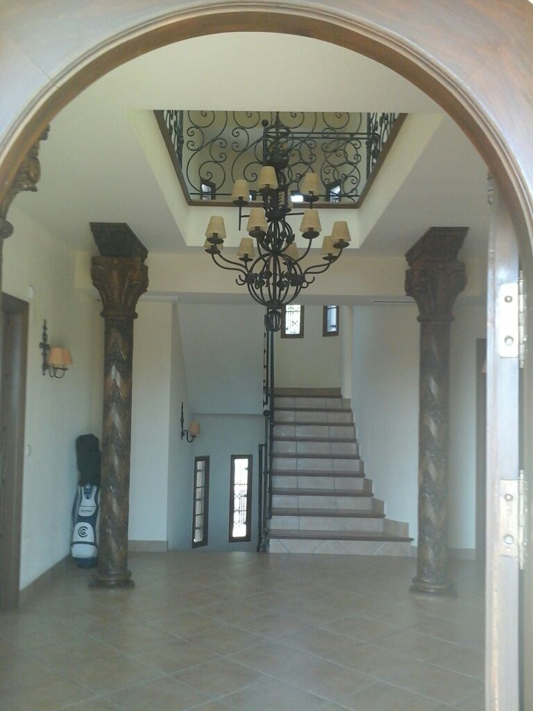 Villa i Elche, Alicante, Spanien 6 sovrum, 500 kvm. Nr. 115023