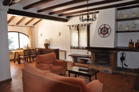 Продажа виллы в Хавеа, Аликанте, Испания 2 спальни, 138м2 №118048 - фото 3