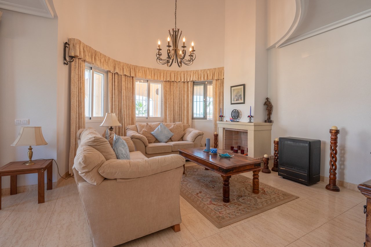 Villa in Algorfa, Alicante, Spanien 4 Schlafzimmer, 228 m2 Nr. 84348