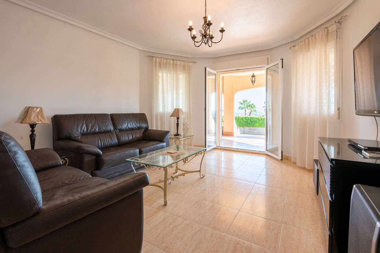 Villa in Algorfa, Alicante, Spanien 4 Schlafzimmer, 228 m2 Nr. 84348