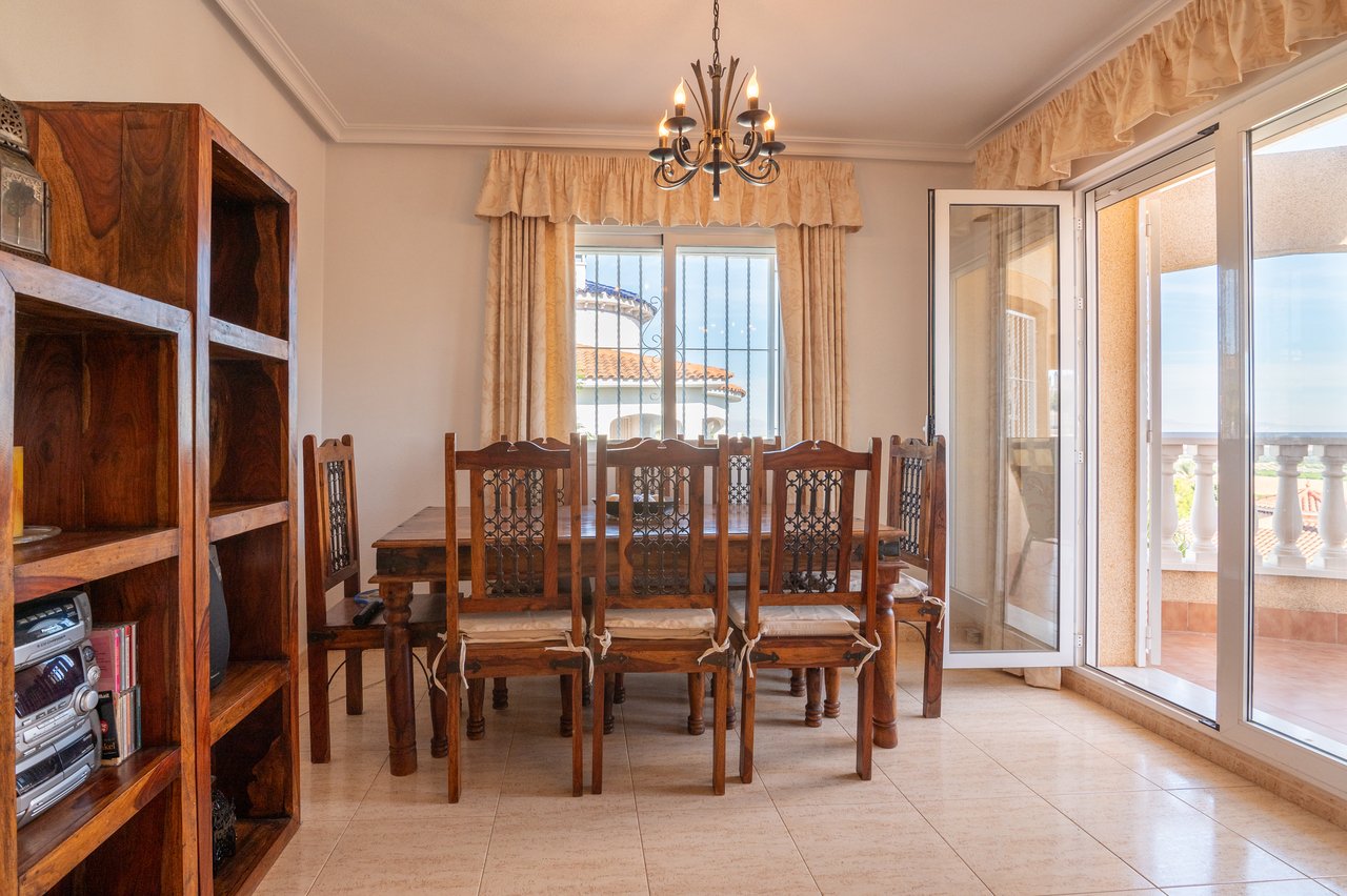 Villa in Algorfa, Alicante, Spanien 4 Schlafzimmer, 228 m2 Nr. 84348