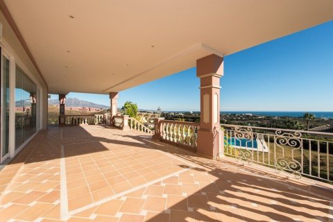 Casa in vendita Benahavis, Malaga, Spagna 8 camere da letto, 768 mq. N° 22409 - foto 4