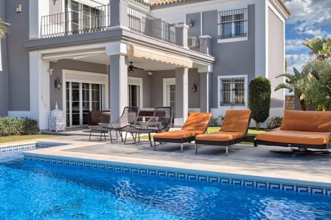 House for sale Benahavis, Malaga, Spain 4 bedrooms, 270 sq.m. No. 22408 - photo 11