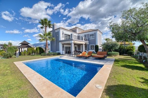 House for sale Benahavis, Malaga, Spain 4 bedrooms, 270 sq.m. No. 22408 - photo 12
