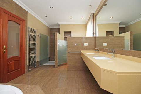 Villa pārdošanā Costa De La Calma, Mallorca, Spānijā 5 istabas, 241 m2 Nr. 109876 - attēls 11