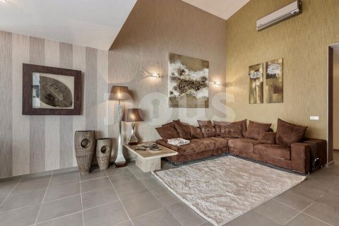 Villa à vendre Adeje, Tenerife, Espagne, 3 chambres, 250 m2 No. 109824 - photo 19