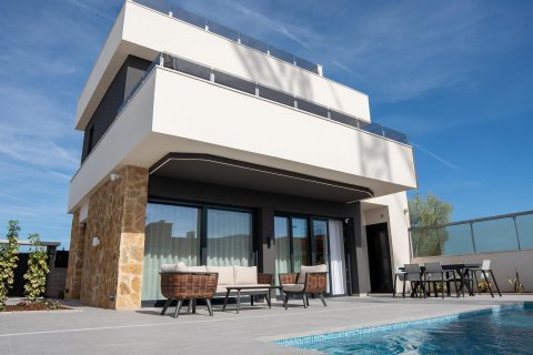 Villa for sale in Ciudad Quesada, Alicante, Spain 3 bedrooms, 123 sq.m. No. 112287 - photo 1