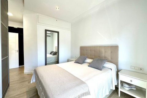 Huoneisto myytävänä Estepona, Malaga, Espanja, 2 makuuhuonetta, 92 m2 No. 109560 - kuva 7