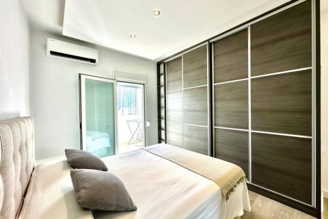 Huoneisto myytävänä Estepona, Malaga, Espanja, 2 makuuhuonetta, 92 m2 No. 109560 - kuva 9