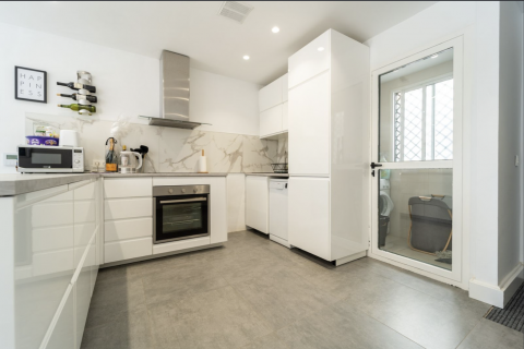 Apartment for sale Fuengirola, Malaga, Spain 2 bedrooms, 70 sq.m. No. 109554 - photo 6