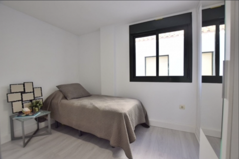 Apartment for sale Fuengirola, Malaga, Spain 2 bedrooms, 70 sq.m. No. 109554 - photo 8