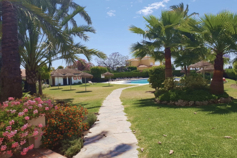 Apartment for sale Benahavis, Malaga, Spain 2 bedrooms, 100 sq.m. No. 109567 - photo 3