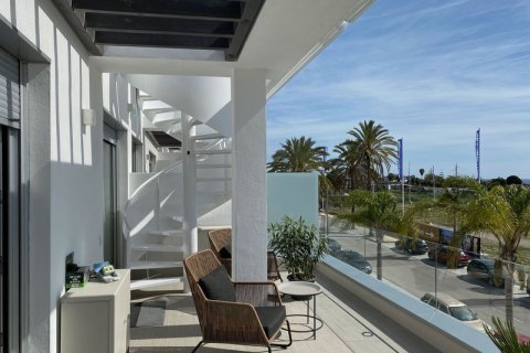 Apartment à vendre Estepona, Malaga, Espagne, 2 chambres, 75 m2 No. 109563 - photo 1