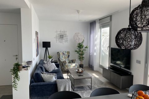 Apartment à vendre Estepona, Malaga, Espagne, 2 chambres, 75 m2 No. 109563 - photo 5