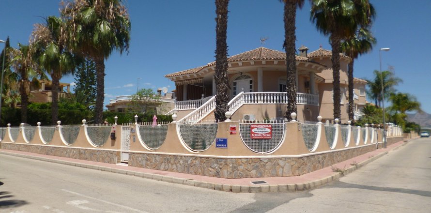 Villa La Murada, Alicante, Spagna 4 camere da letto, 210 mq. N° 116368