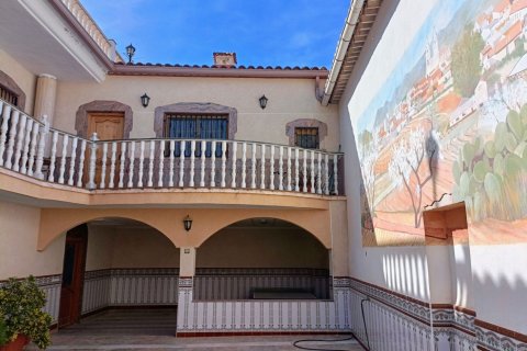 Townhouse for sale Alguena, Alicante, Spain 5 bedrooms, 275 sq.m. No. 116367 - photo 1