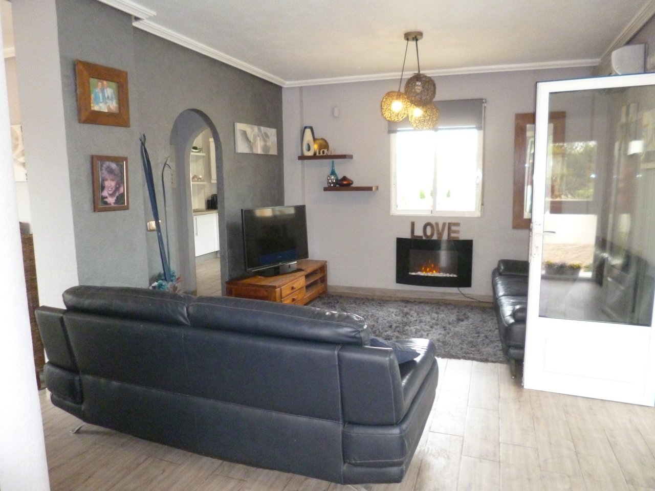 Villa in Playa Flamenca II, Alicante, Spain 4 bedrooms,  No. 91989
