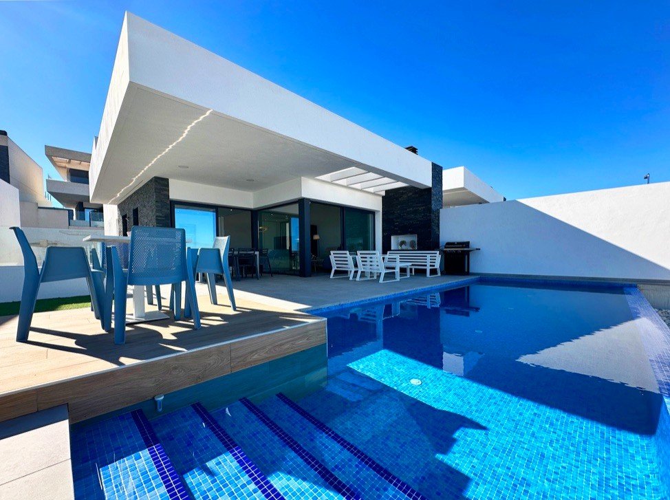 Villa à Rojales, Alicante, Espagne 3 chambres, 193 m2 No. 91988