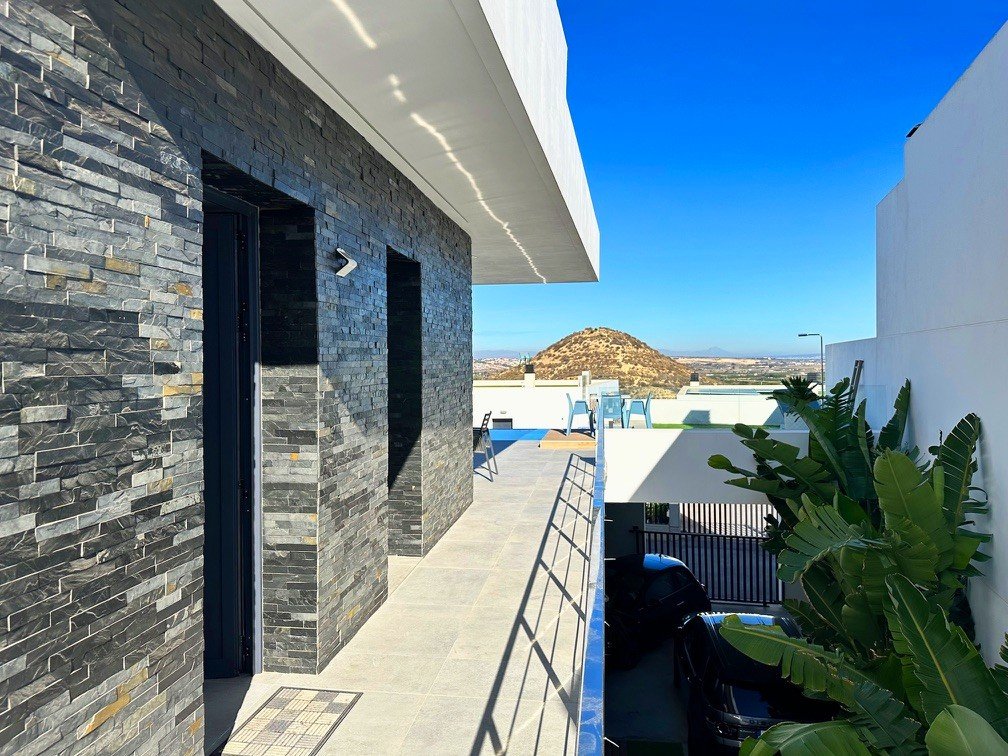 Villa à Rojales, Alicante, Espagne 3 chambres, 193 m2 No. 91988