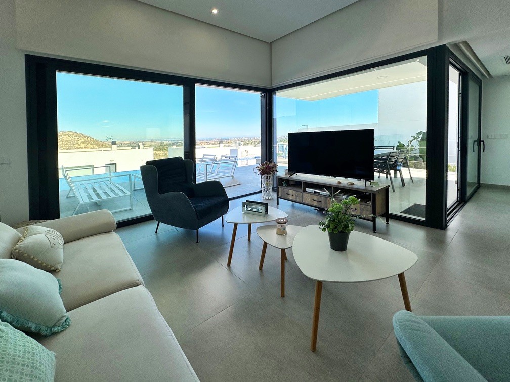 Villa à Rojales, Alicante, Espagne 3 chambres, 193 m2 No. 91988