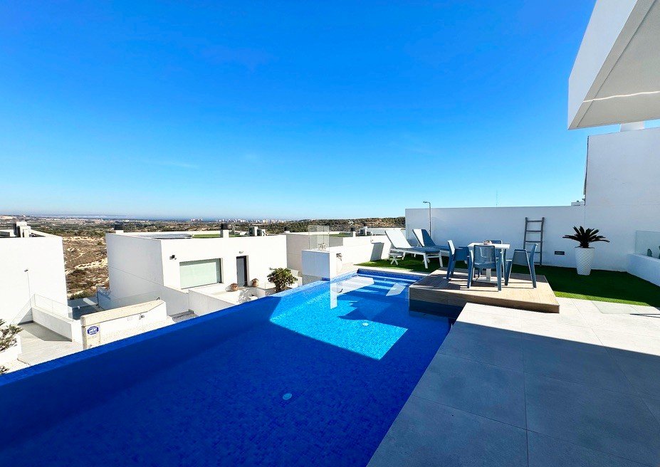 Villa à Rojales, Alicante, Espagne 3 chambres, 193 m2 No. 91988