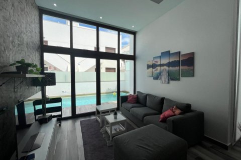 Villa for sale Torrevieja, Alicante, Spain 3 bedrooms, 196 sq.m. No. 117798 - photo 6