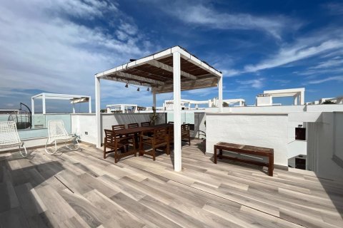 Villa for sale Torrevieja, Alicante, Spain 3 bedrooms, 196 sq.m. No. 117798 - photo 17