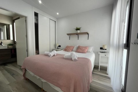 Villa for sale Torrevieja, Alicante, Spain 3 bedrooms, 196 sq.m. No. 117798 - photo 8
