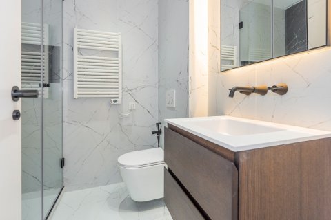 Dzīvoklis pārdošanā Madrid, Spānijā 3 istabas, 146 m2 Nr. 106866 - attēls 20