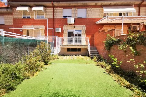 Dúplex en venta Madrid, España 4 dormitorios, 216 m2 No. 59147 - foto 2