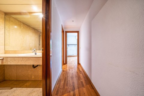 Wohnung zum Verkauf Madrid, Spanien 2 Schlafzimmer, 120 m2 Nr. 59285 - Foto 8