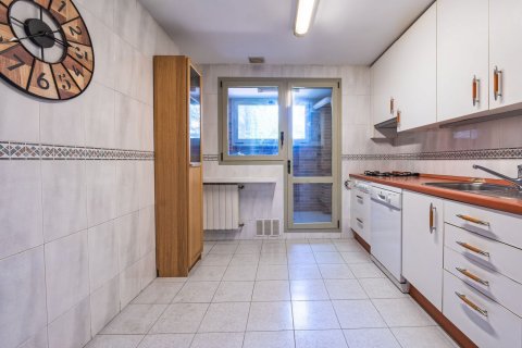 Wohnung zum Verkauf Madrid, Spanien 2 Schlafzimmer, 120 m2 Nr. 59285 - Foto 6