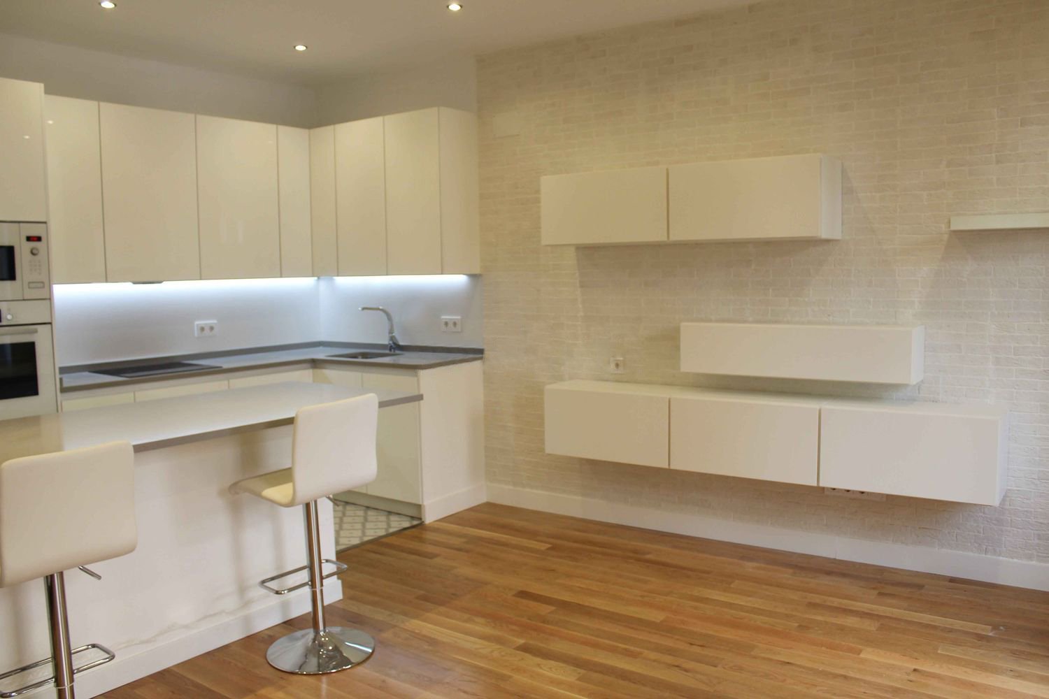 Appartamento a Madrid, Spagna 2 camere da letto, 90 mq. N° 59283