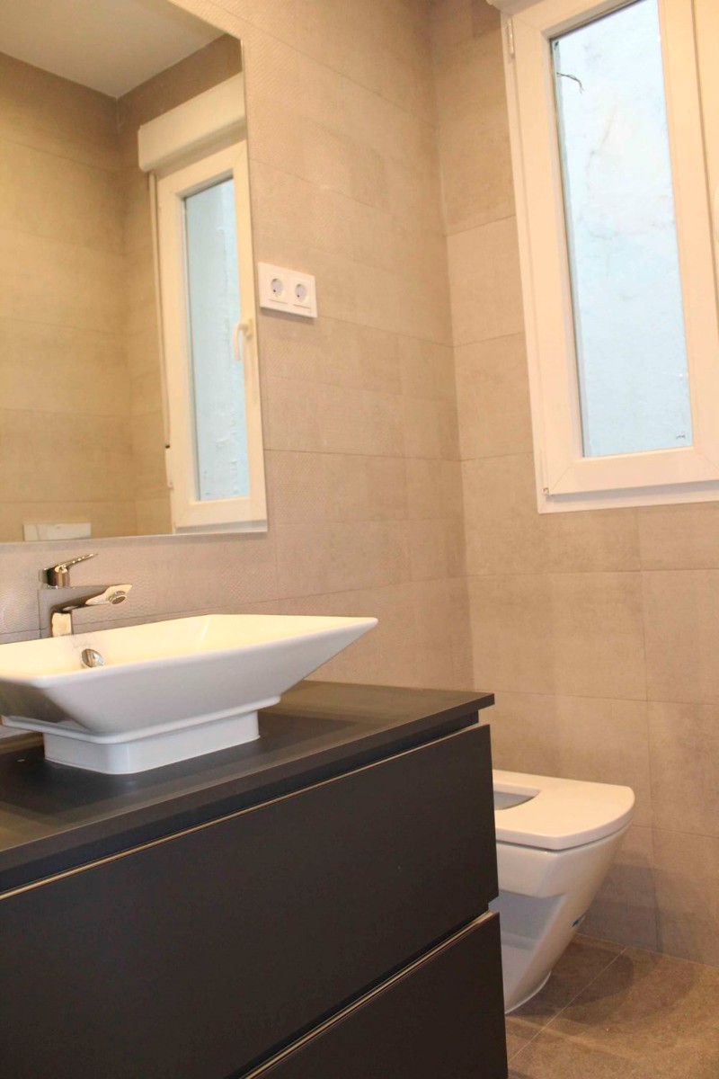 Appartamento a Madrid, Spagna 2 camere da letto, 90 mq. N° 59283