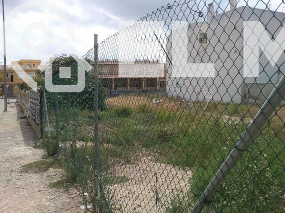 Tontti Catral, Alicante, Espanja No. 112853